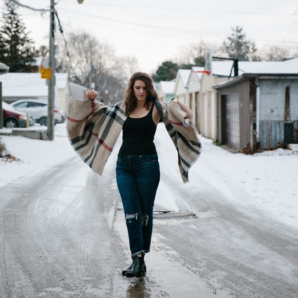 American Eagle Outfitters Denim - American Eagle Low Rise Boyfriend Jeans